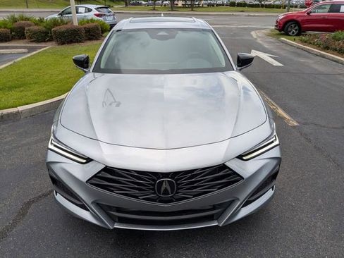 Used 2025 Acura TLX w/ Technology Package FWD image 4