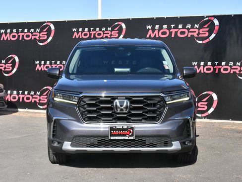 Used 2024 Honda Pilot EX-L image 2