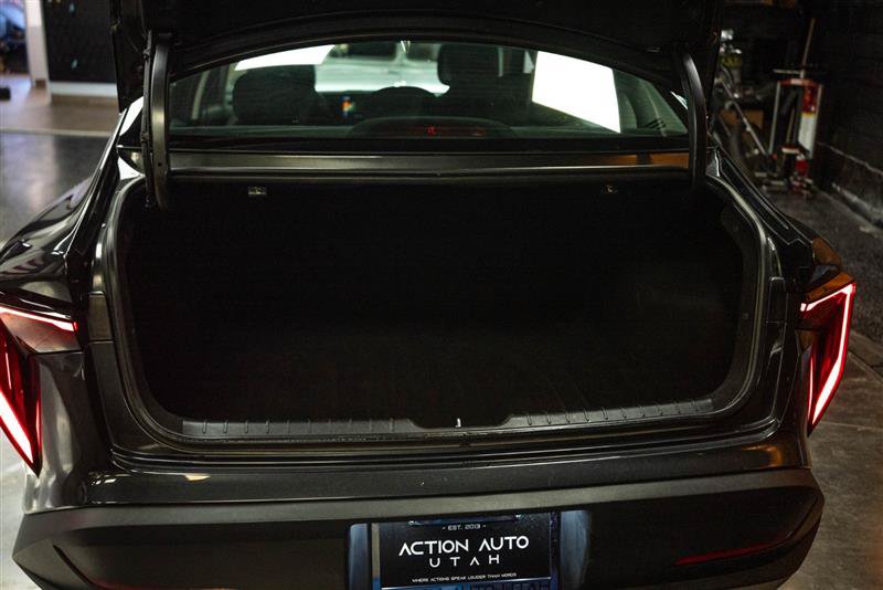 Used 2025 Kia K4 FWD image 7