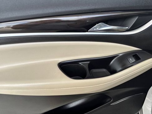 Used 2018 Buick Enclave Essence w/ Trailering Package image 7