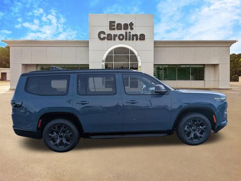 New 2026 Jeep Grand Wagoneer 4WD image 2