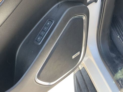 Used 2020 GMC Yukon Denali w/ Open Road Package image 24