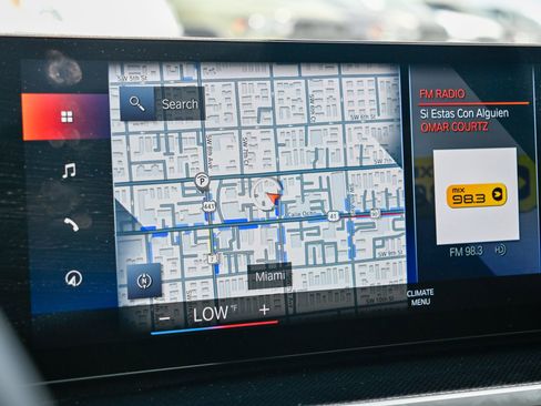 Used 2024 BMW 230i Coupe w/ Premium Package image 27