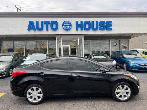 Used 2012 Hyundai Elantra Limited image 9