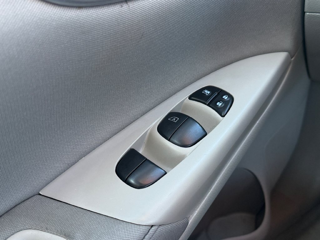 Used 2014 Nissan Sentra SV w/ SV Driver Package FWD image 18