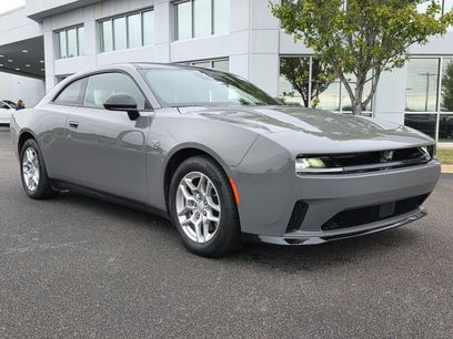 New 2025 Dodge Charger Daytona R/T w/ Sun & Sound Package