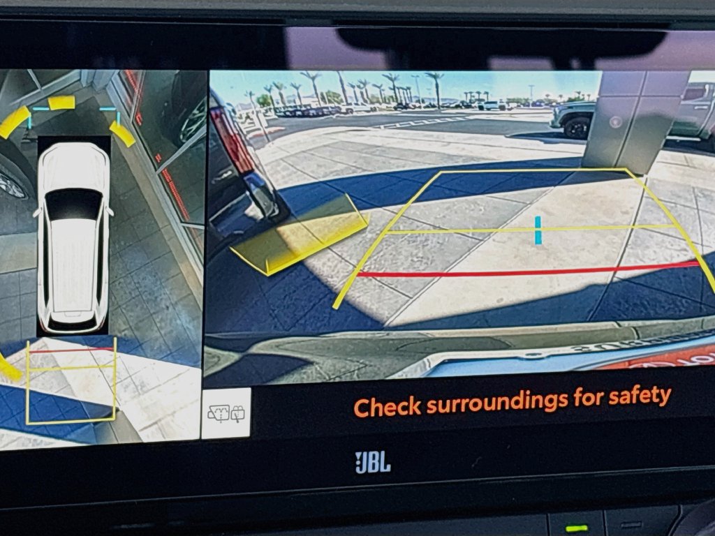 Used 2025 Toyota Grand Highlander FWD image 15