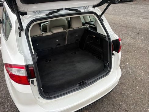 Used 2016 Ford C-MAX SEL w/ Equipment Group 302A image 23