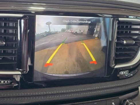 Used 2020 Chrysler Pacifica Limited FWD image 5