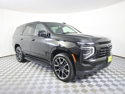 Used 2026 Chevrolet Tahoe RST w/ RST Capability Package AWD/4WD image 9