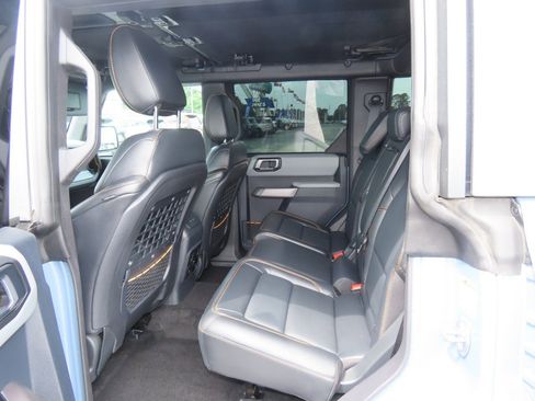 Certified 2023 Ford Bronco Badlands AWD/4WD image 21