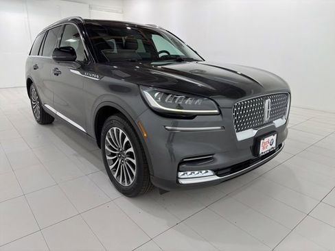 Used 2020 Lincoln Aviator Reserve w/ Equipment Group 201A AWD/4WD image 7