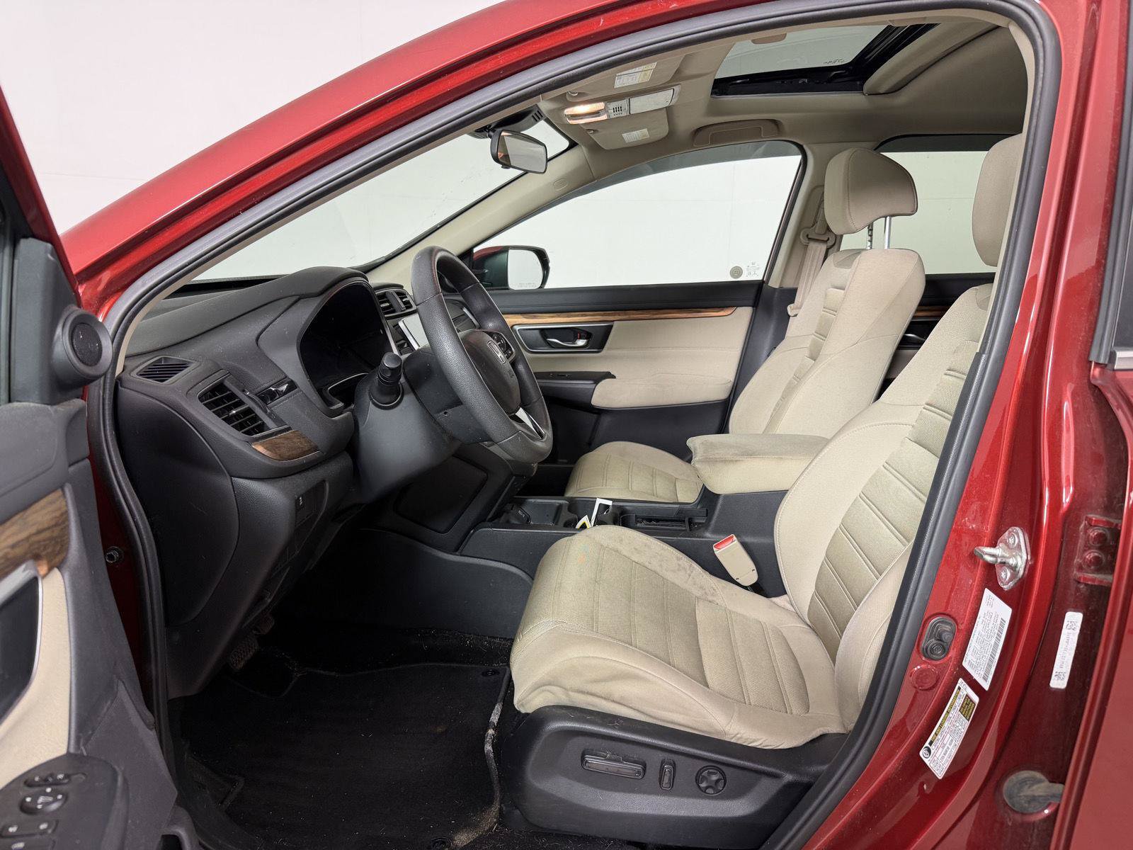 Used 2018 Honda CR-V EX image 2