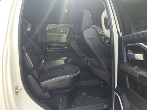 Used 2024 RAM 3500 Laramie AWD/4WD image 5