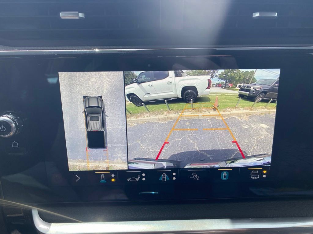 Used 2022 GMC Sierra 1500 Denali AWD/4WD image 29