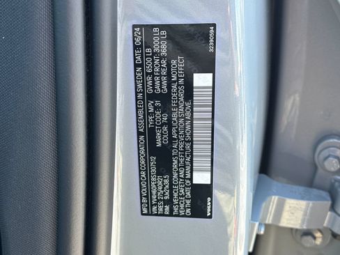 Used 2025 Volvo XC90 T8 Plus w/ Protection Package Premier AWD/4WD image 34