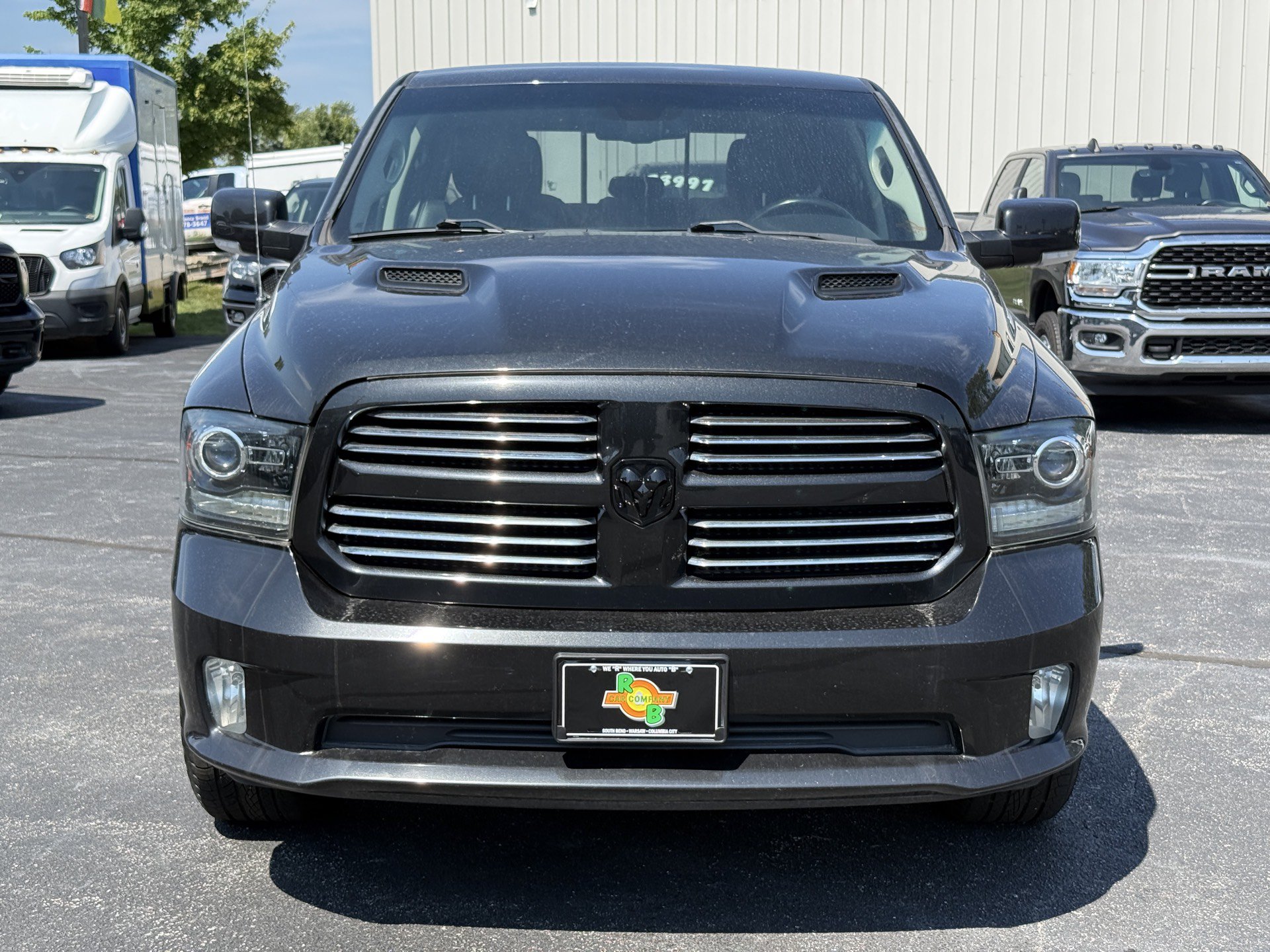 Used 2017 RAM 1500 Sport w/ Black Ram 1500 Sport Group AWD/4WD image 2