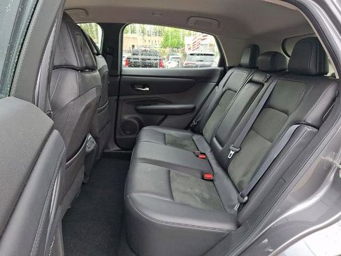 Certified 2023 Nissan Ariya FWD image 12