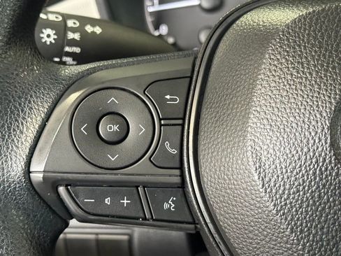 Certified 2025 Toyota Corolla LE image 22