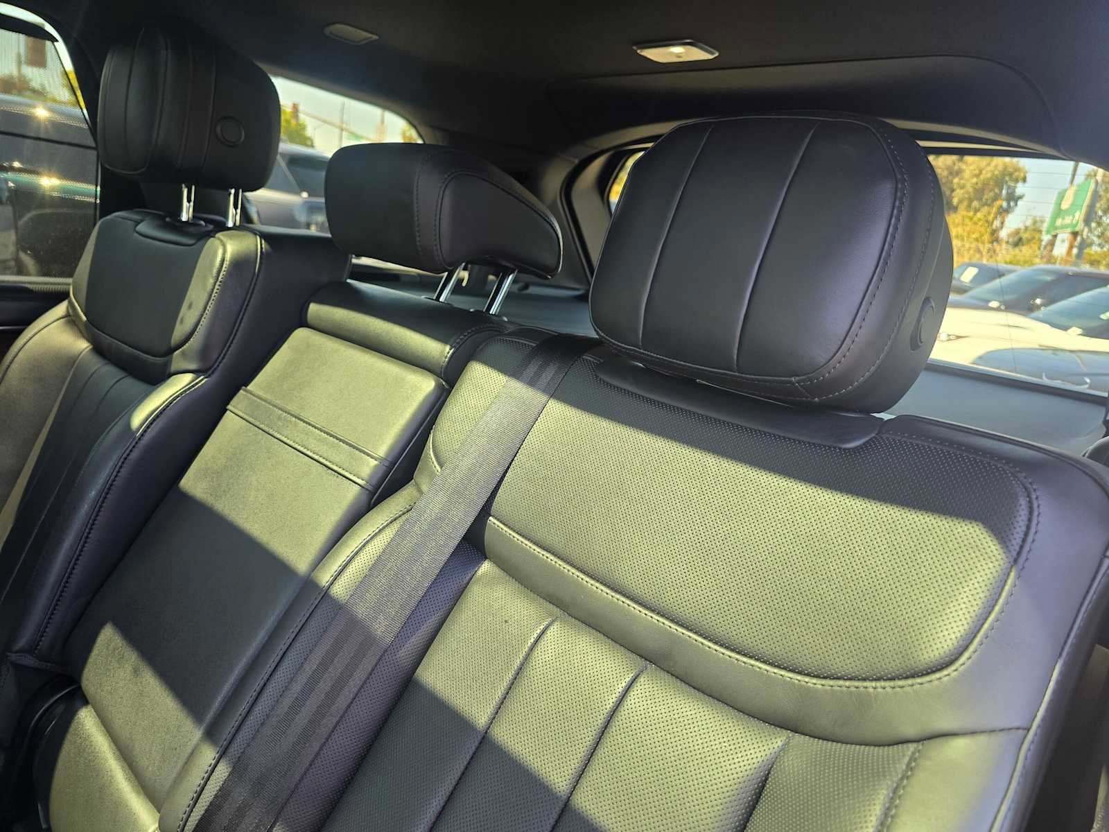 New 2027 Land Rover Range Rover Long Wheelbase SE AWD/4WD image 19