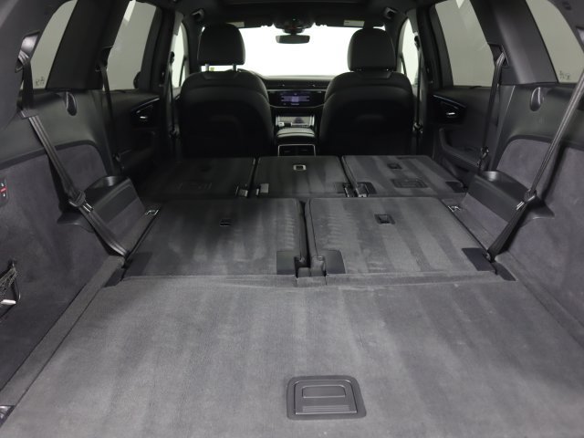 Certified 2025 Audi Q7 3.0T Prestige w/ Prestige Package AWD/4WD image 27