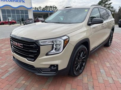 Used 2023 GMC Terrain SLT w/ Infotainment Package II