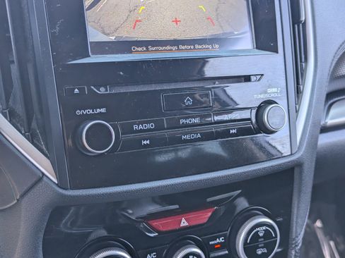 Used 2019 Subaru Forester Premium image 23