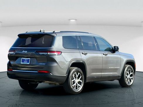 Used 2024 Jeep Grand Cherokee L Limited w/ Luxury Tech Group II image 6