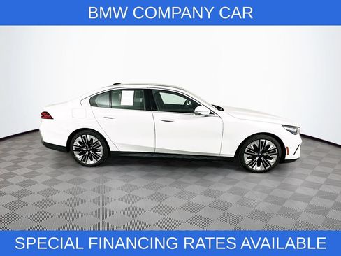 Used 2026 BMW 540i xDrive AWD/4WD image 9