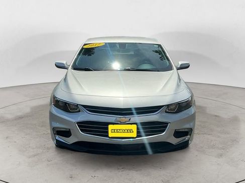 Used 2017 Chevrolet Malibu LT FWD image 8