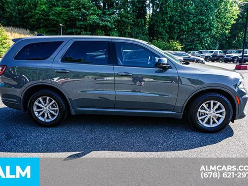 Used 2025 Dodge Durango GT RWD image 8