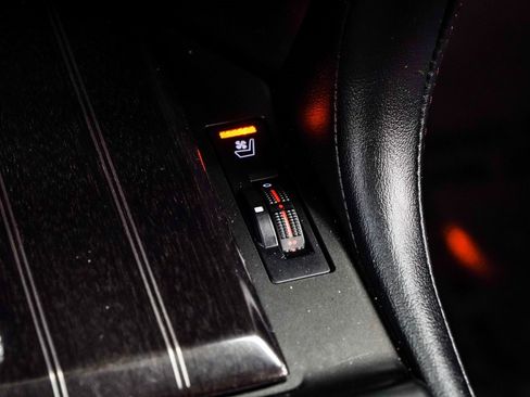 Used 2023 Lexus GX 460 Luxury image 23