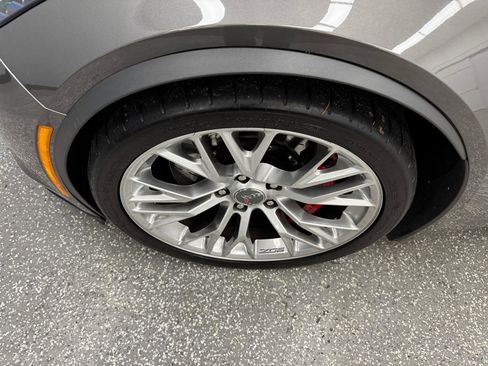 Used 2015 Chevrolet Corvette Z06 w/ 2LZ Preferred Equipment Group RWD image 30