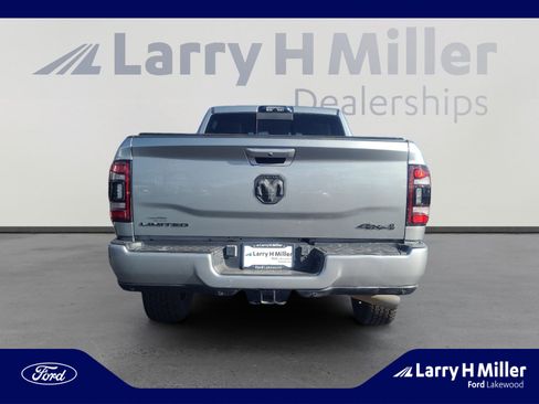 Used 2024 RAM 3500 Limited image 4