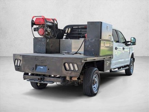 Used 2019 Ford F250 XL AWD/4WD image 5