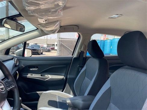 New 2025 Nissan Versa SV w/ Trunk Package image 10