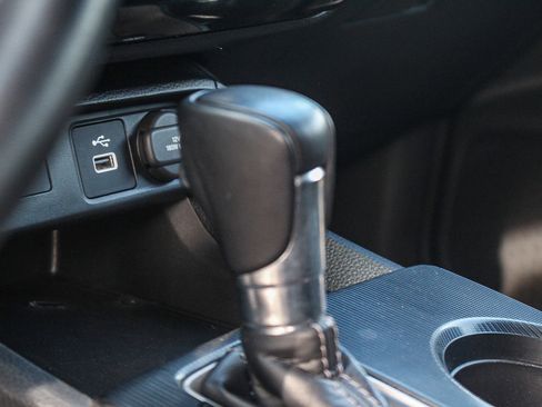 Used 2023 Honda Civic Sport image 22