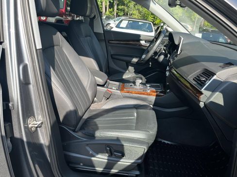 Used 2018 Audi Q5 2.0T Premium Plus w/ Premium Plus Package image 23