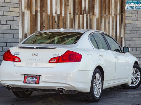 Used 2012 INFINITI G37 x w/ Premium Pkg image 7