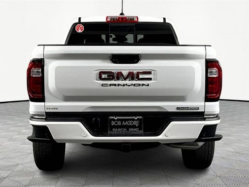 New 2025 GMC Canyon Elevation w/ Convenience Package image 5