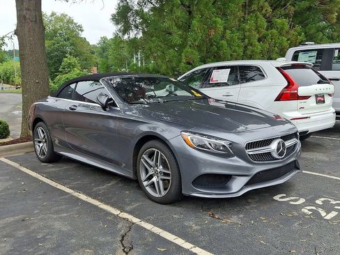 Used 2017 Mercedes-Benz S 550 Cabriolet image 3