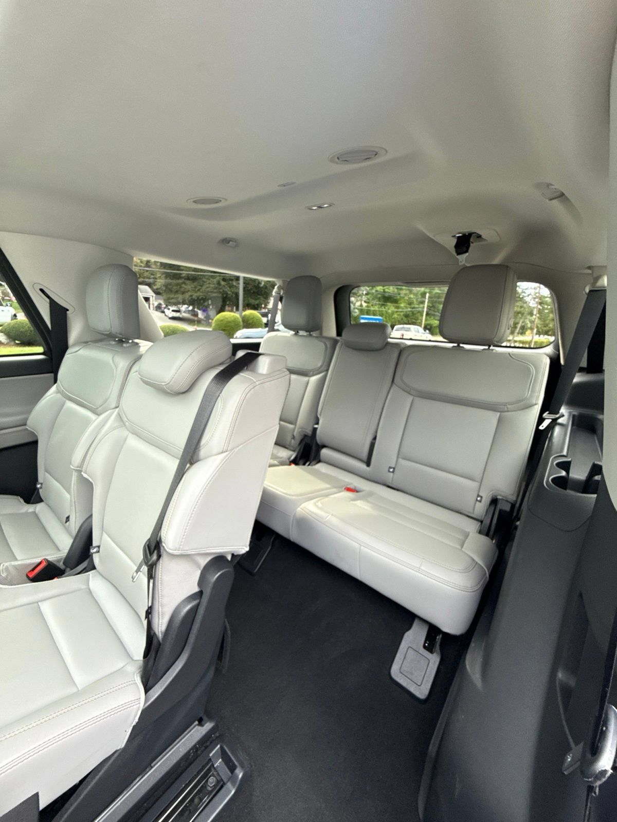 Used 2025 Ford Expedition Max Active AWD/4WD image 19