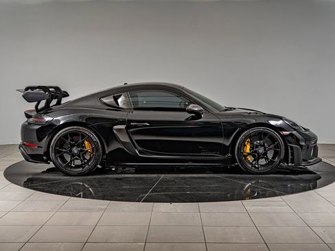 Certified 2024 Porsche 718 Cayman GT4 RS RWD image 8
