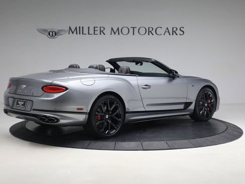 Certified 2023 Bentley Continental GT V8 image 9
