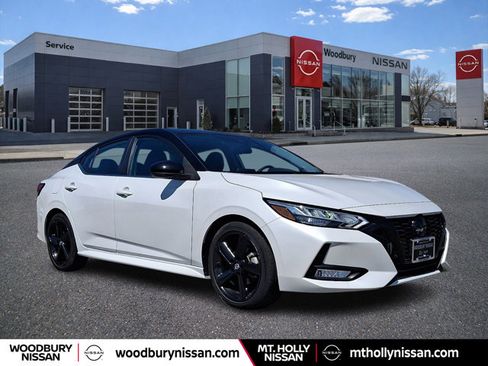 Certified 2023 Nissan Sentra SR w/ Midnight Edition Package image 1