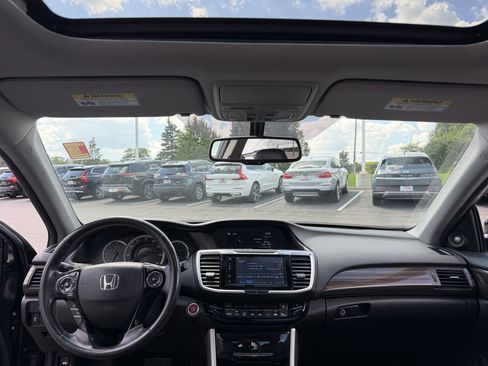 Used 2016 Honda Accord EX-L image 8