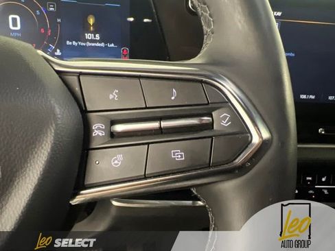 Used 2026 Chevrolet Equinox LT w/ Convenience Package II AWD/4WD image 18