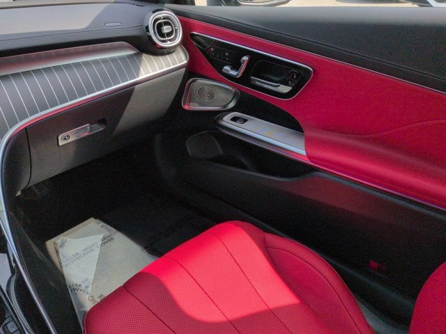 New 2026 Mercedes-Benz CLE 450 4MATIC Coupe image 16