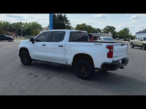 Certified 2021 Chevrolet Silverado 1500 LT Trail Boss w/ Bed Protection Package AWD/4WD image 34