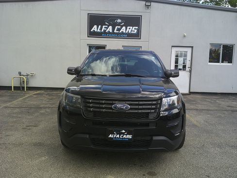 Used 2017 Ford Explorer 4WD Police Interceptor image 2